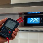 Wie Sie den Energieverbrauch Ihrer alten Dunstabzugshaube analysieren und senken können